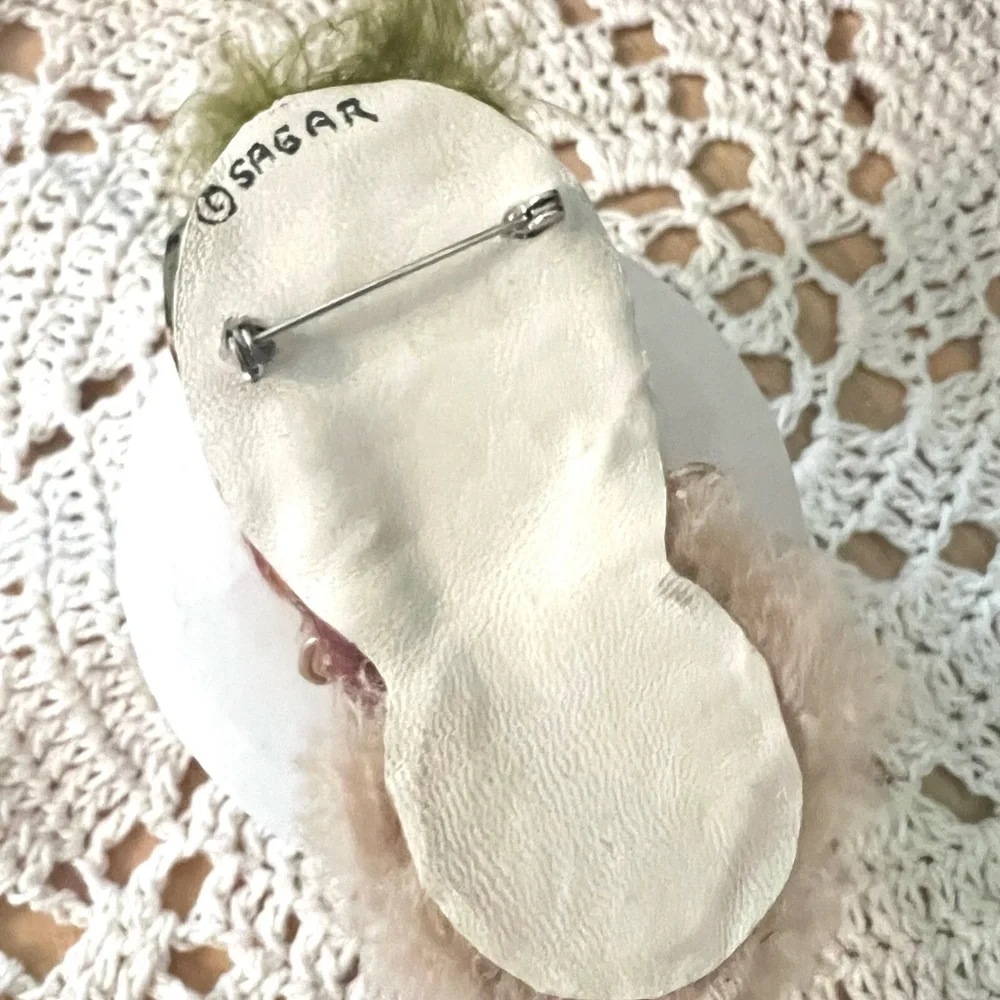 Vintage Hand-painted Ceramic Sagar Lady Head Brooch Pin 1950’s Art Deco Mid Mod